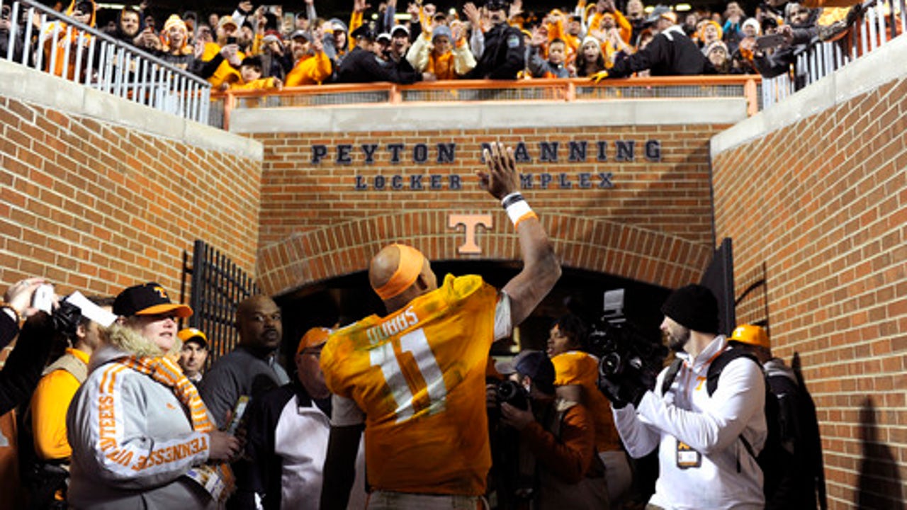 Dobbs has huge home finale as Vols beat Missouri 63-37